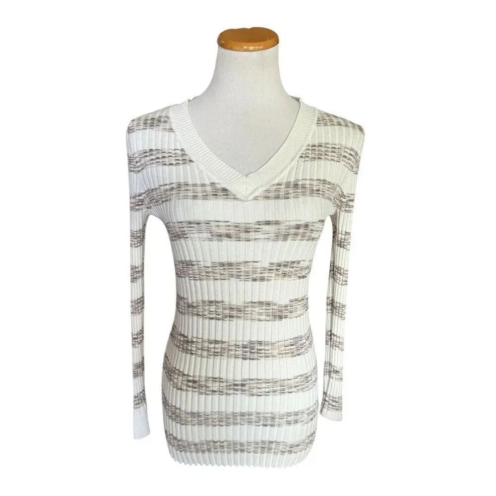 Womens Pink Republic V Neck Cream Heathered Ribbed Striped Sweater - Sz L